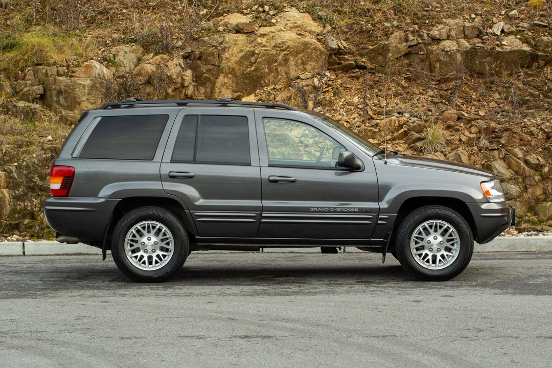 2004 Jeep WJ Grand Cherokee - Image 10 of 31