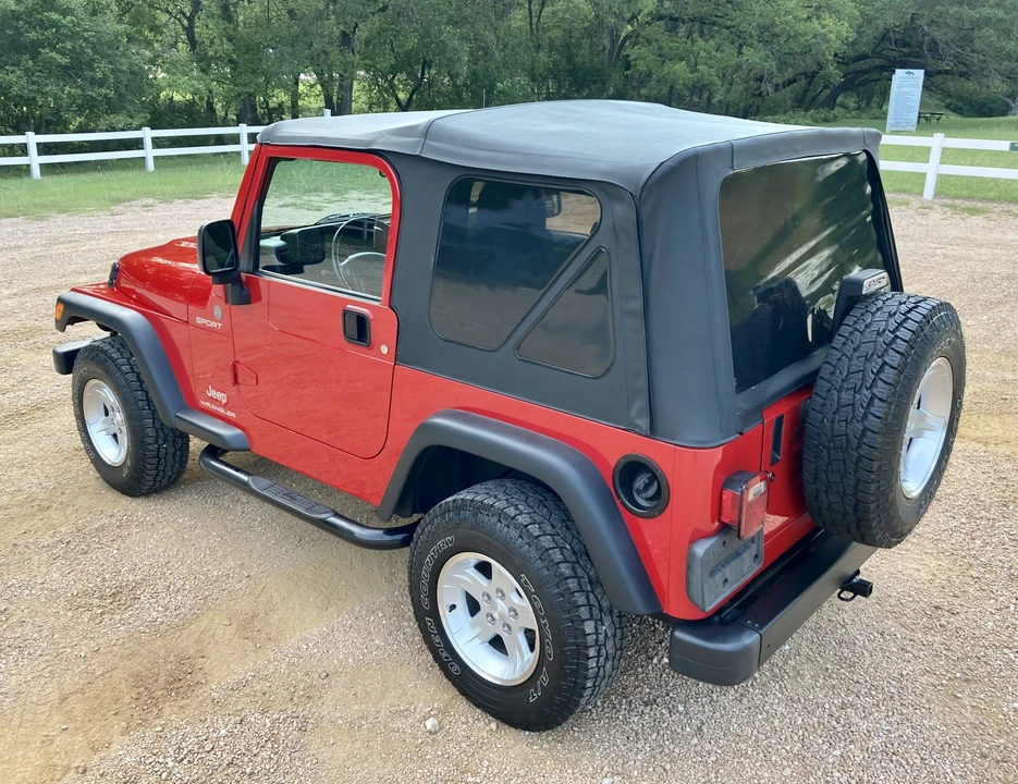 2004 Jeep TJ Wrangler - Image 21 of 31