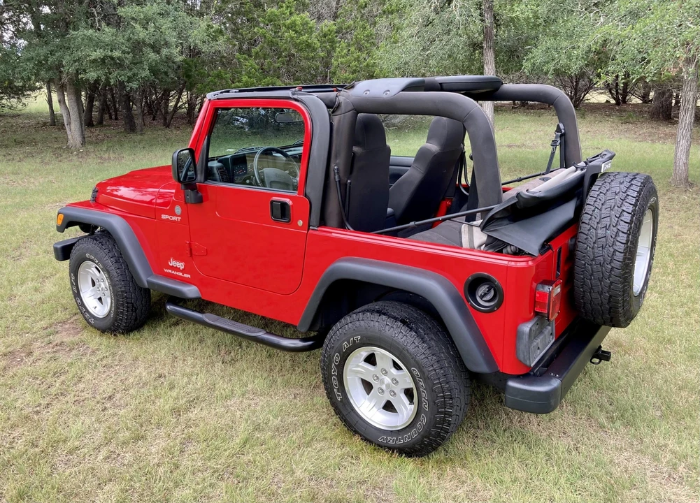 2004 Jeep TJ Wrangler - Image 17 of 31
