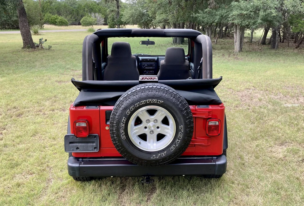 2004 Jeep TJ Wrangler - Image 23 of 31