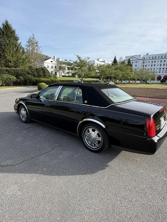 2005 Cadillac DeVille 8th Gen - Image 19 of 31