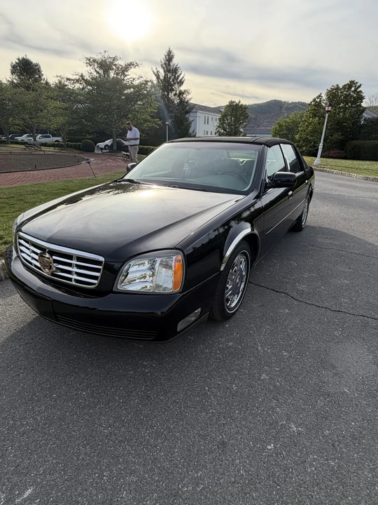 2005 Cadillac DeVille 8th Gen - Image 4 of 31