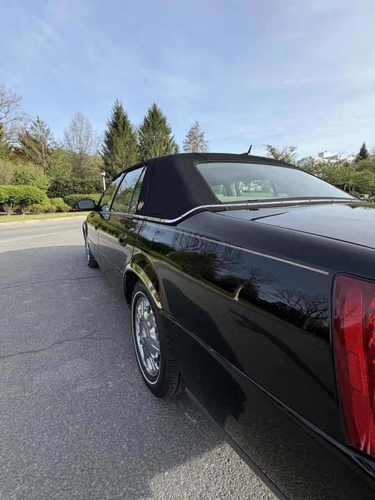 2005 Cadillac DeVille 8th Gen - Image 27 of 31