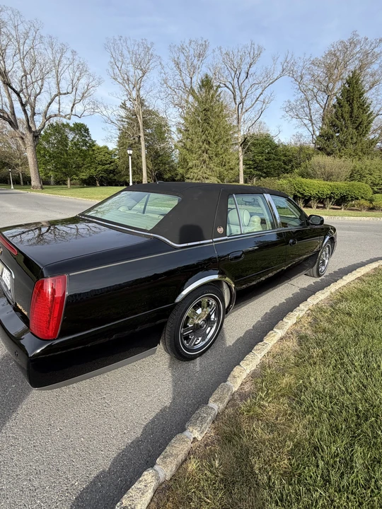 2005 Cadillac DeVille 8th Gen - Image 18 of 31