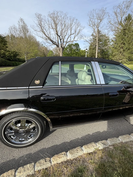 2005 Cadillac DeVille 8th Gen - Image 29 of 31