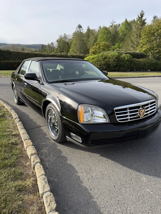 2005 Cadillac DeVille 8th Gen - Image 14 of 31