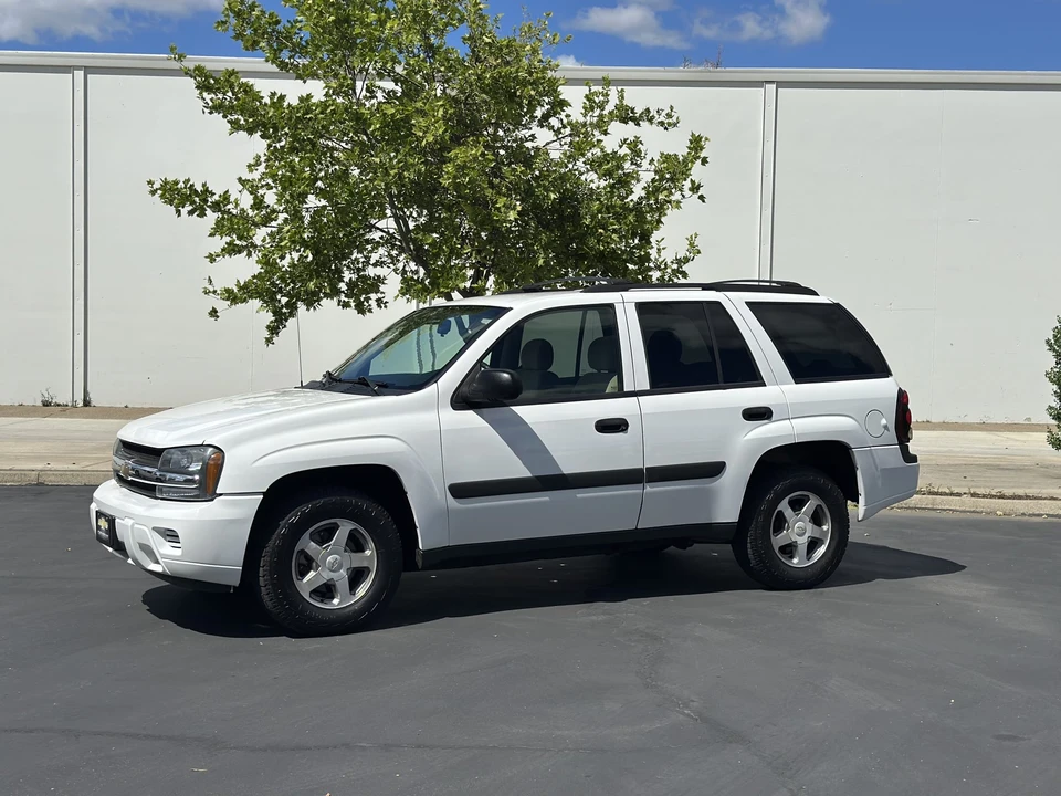 2005 Chevrolet Trailblazer - Image 7 of 31