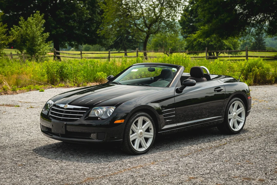 2005 Chrysler Crossfire - Image 7 of 31