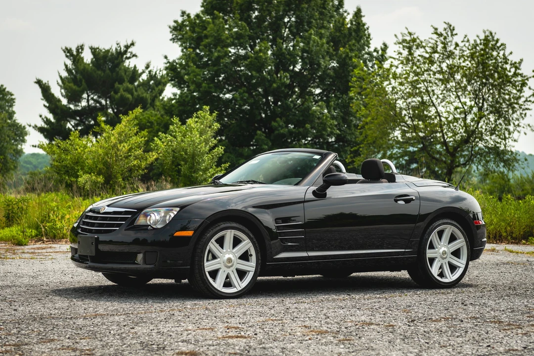 2005 Chrysler Crossfire - Image 13 of 31