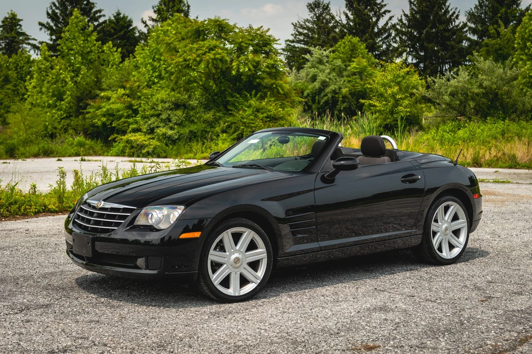 2005 Chrysler Crossfire - Image 12 of 31