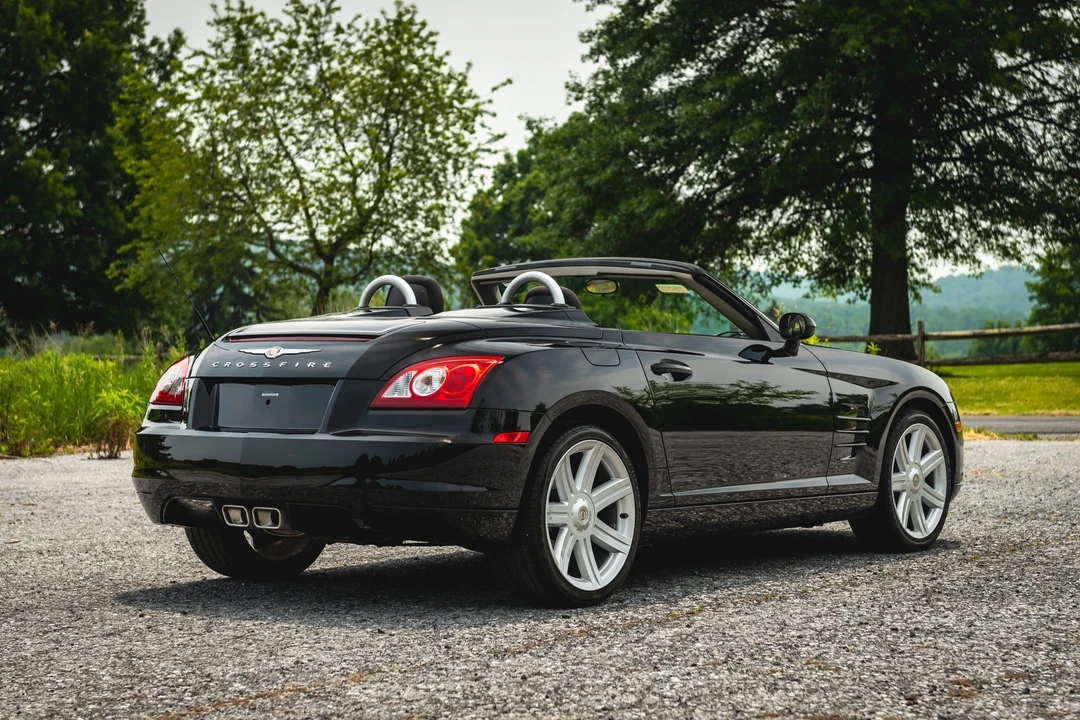2005 Chrysler Crossfire - Image 31 of 31