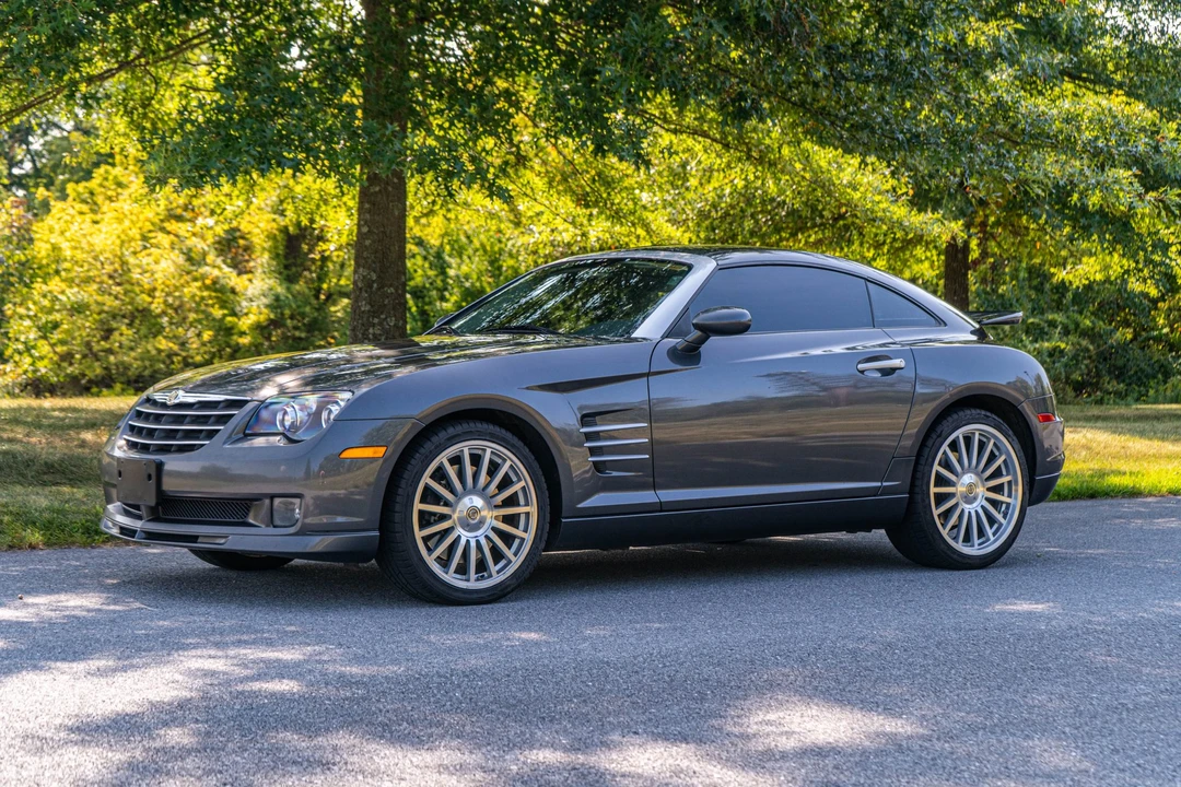 2005 Chrysler Crossfire - Image 2 of 31