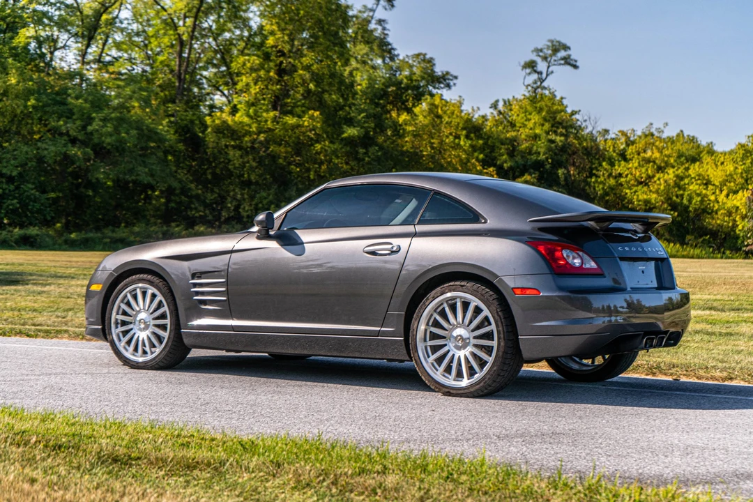 2005 Chrysler Crossfire - Image 27 of 31