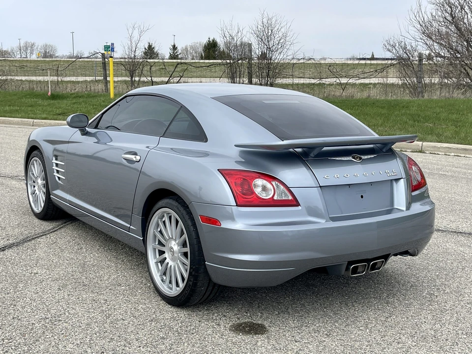 2005 Chrysler Crossfire - Image 9 of 31