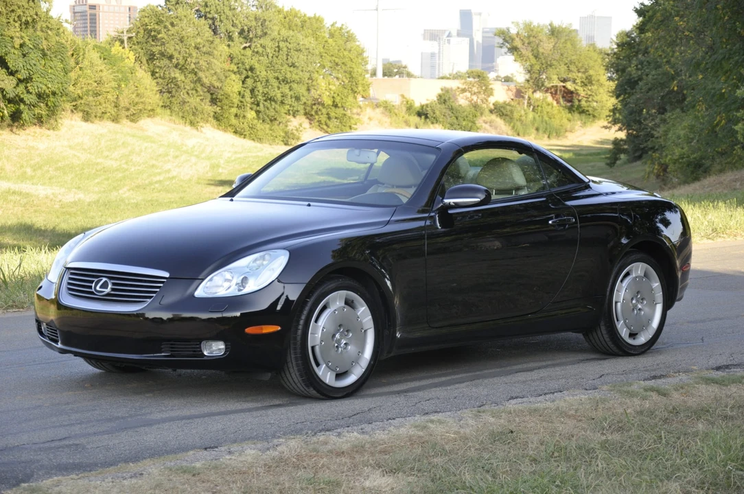 2005 Lexus SC430 - Image 17 of 31