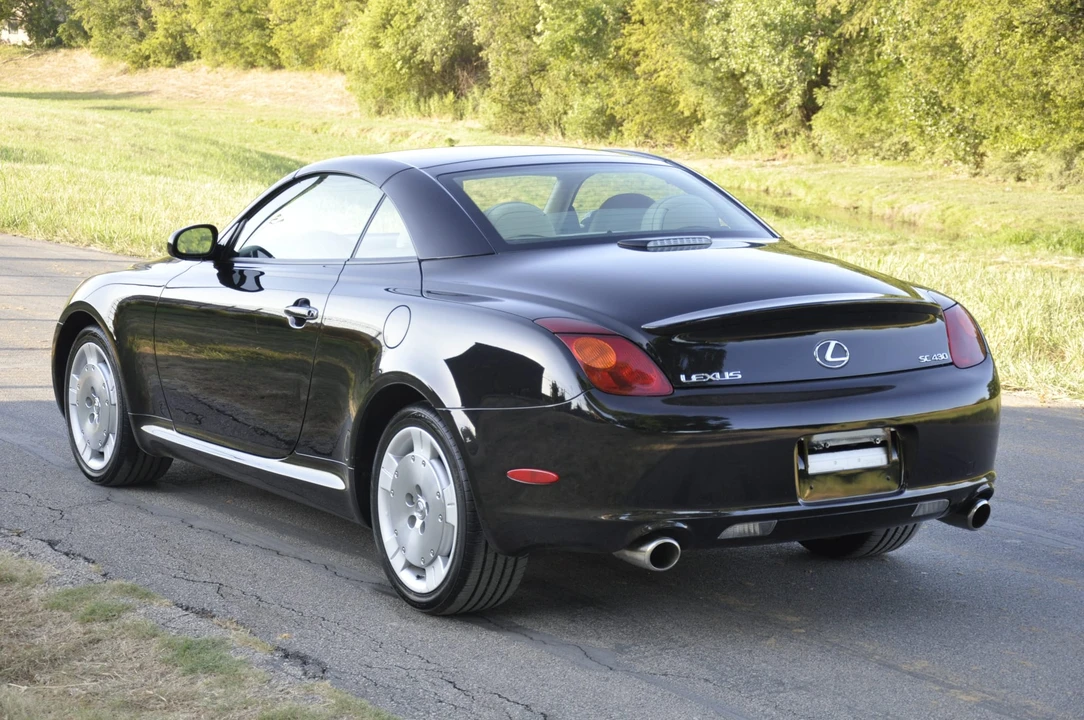 2005 Lexus SC430 - Image 24 of 31