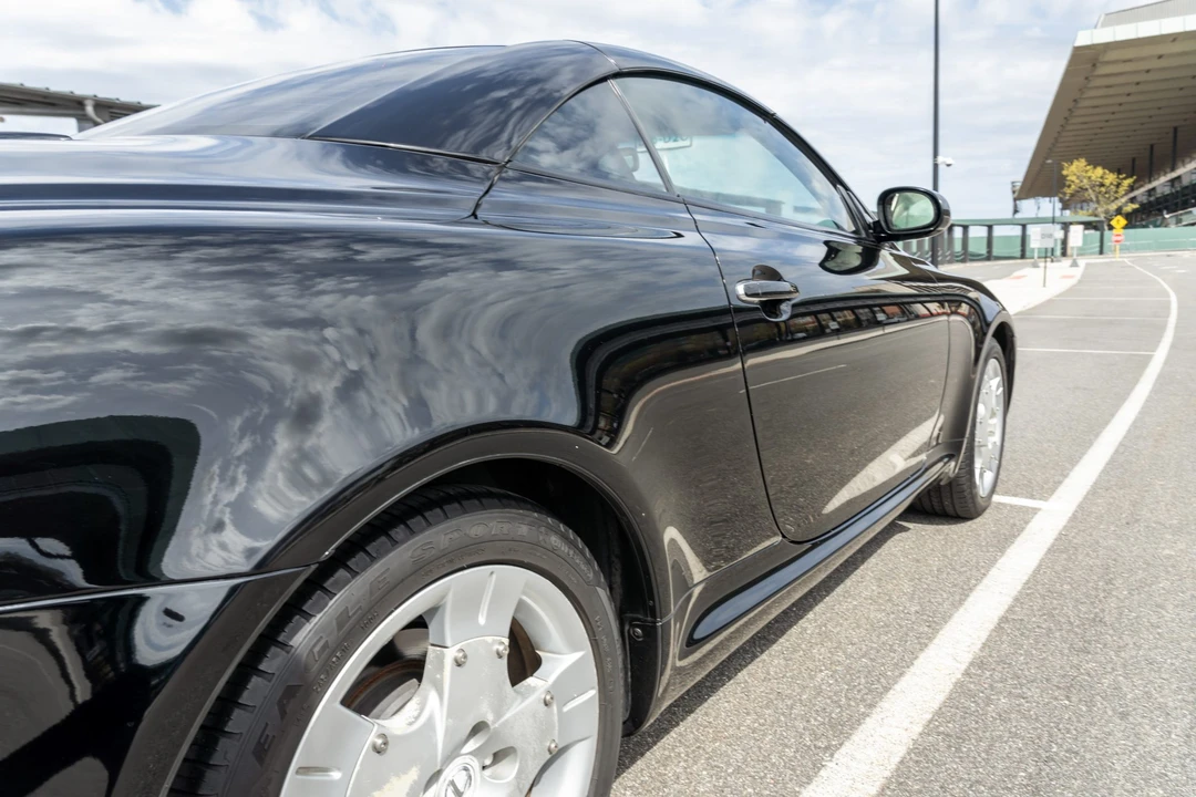 2005 Lexus SC430 - Image 21 of 31