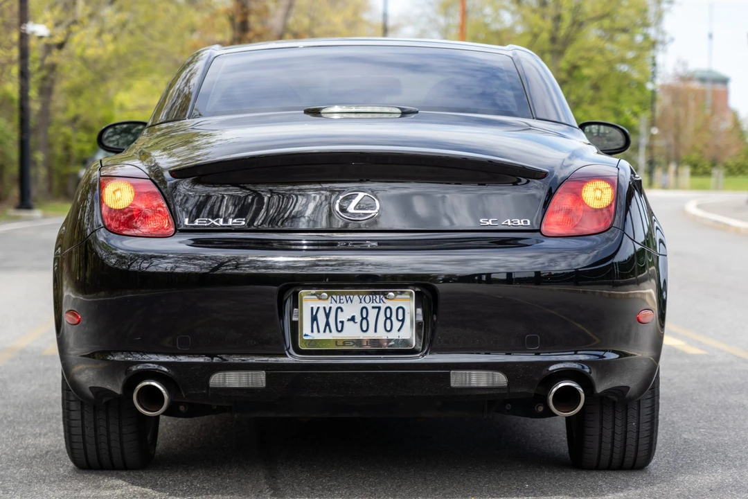 2005 Lexus SC430 - Image 26 of 31