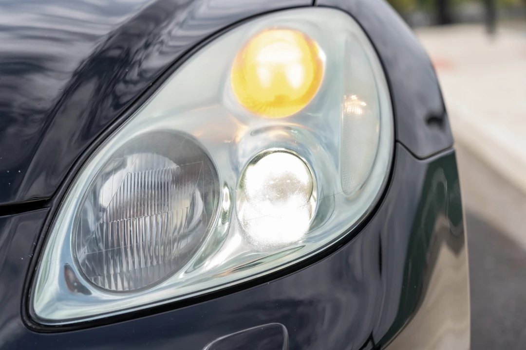 2005 Lexus SC430 - Image 25 of 31