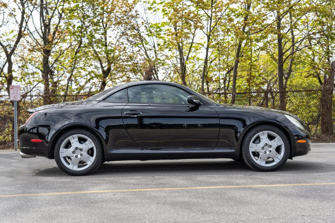 2005 Lexus SC430 - Image 5 of 31
