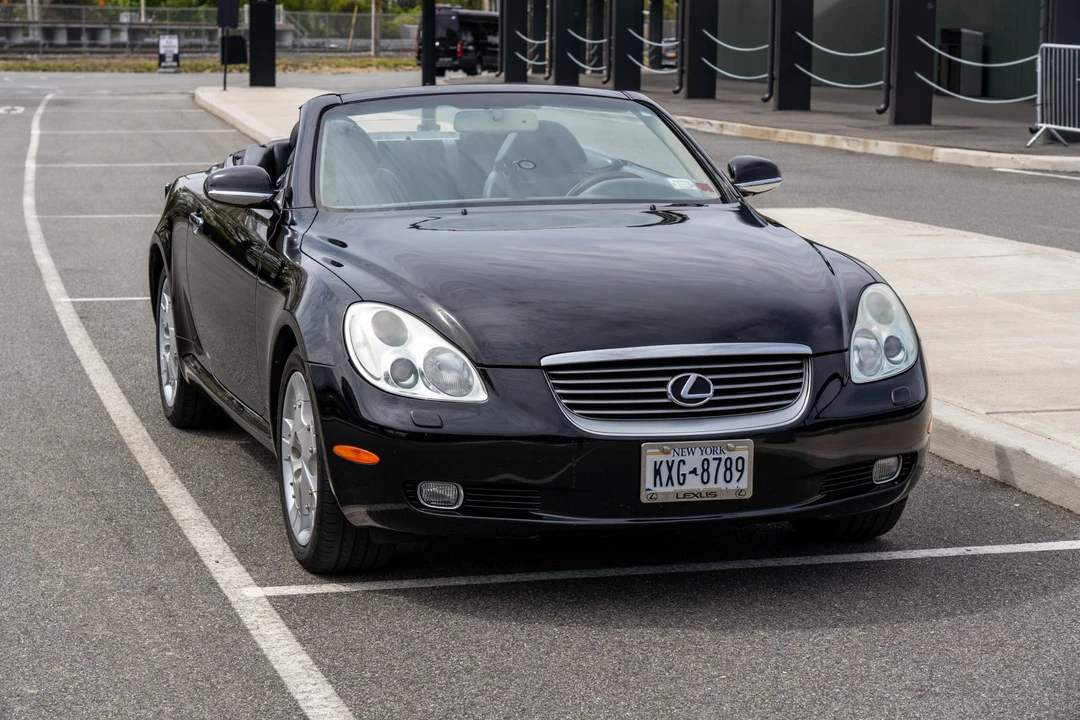 2005 Lexus SC430 - Image 12 of 31