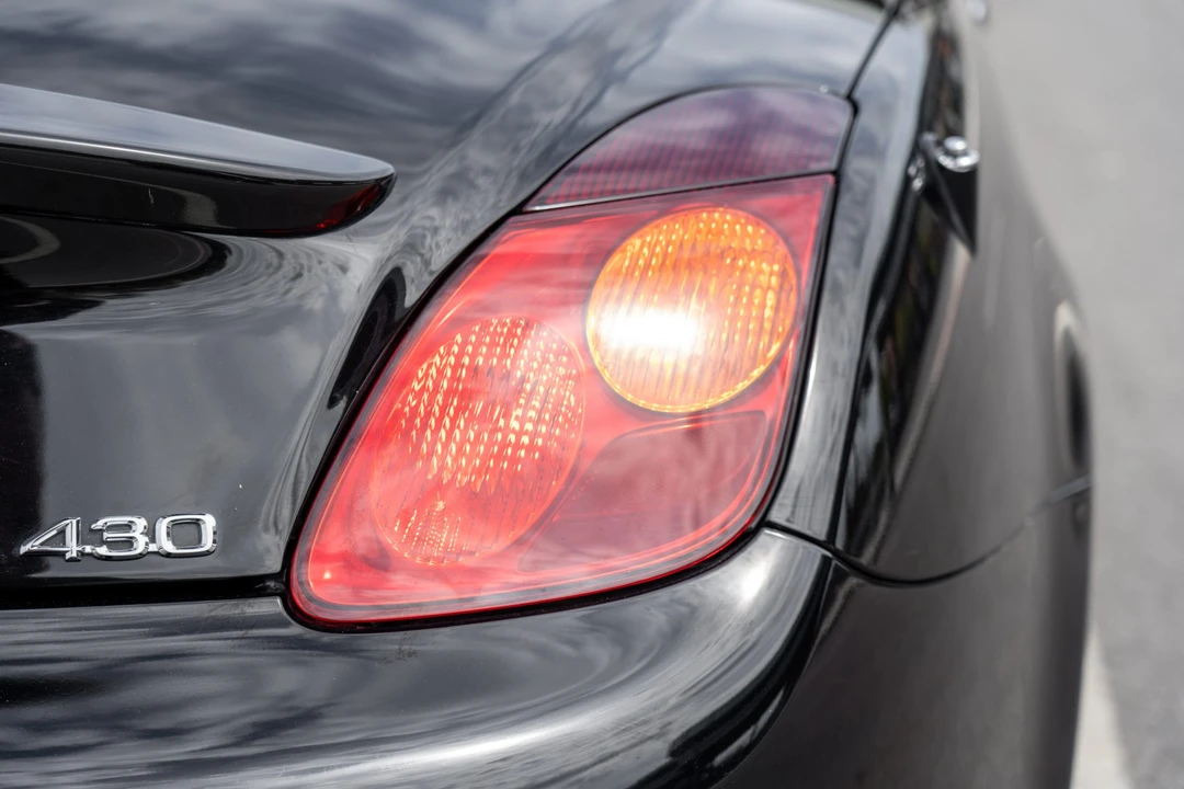 2005 Lexus SC430 - Image 28 of 31