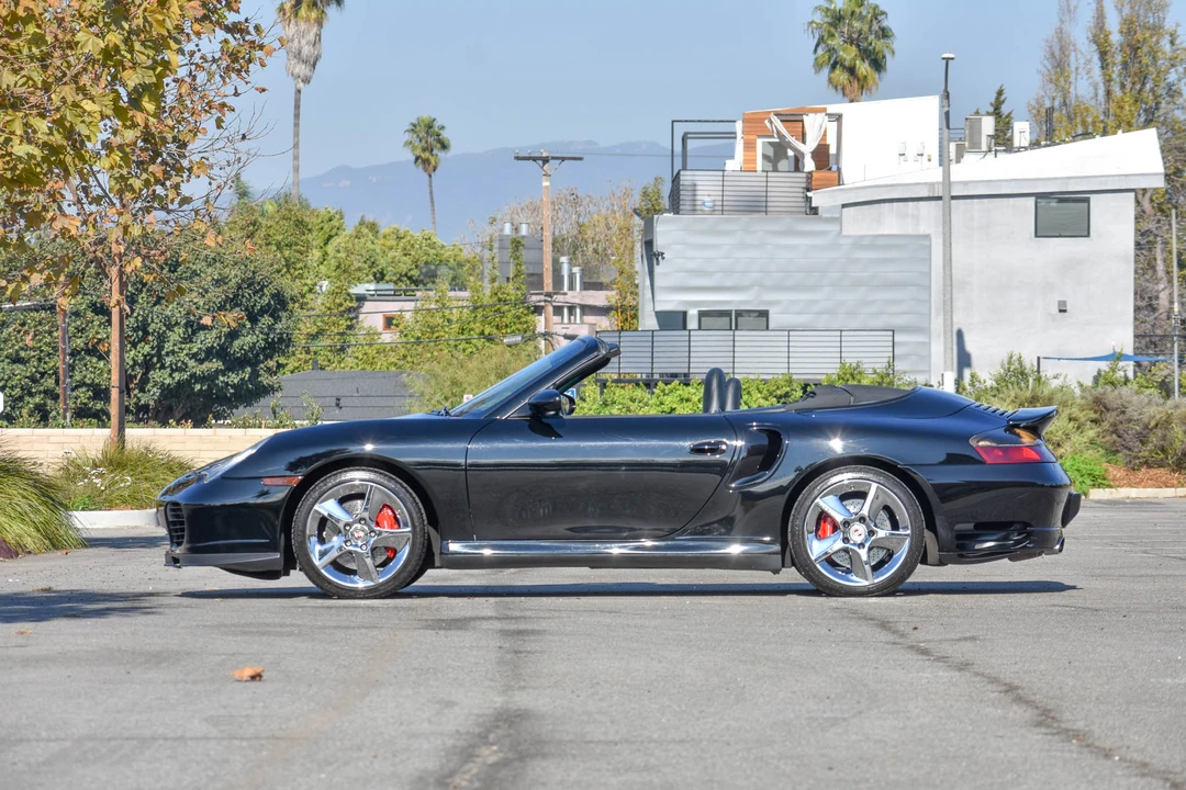 2005 Porsche 996 Turbo - Image 9 of 31