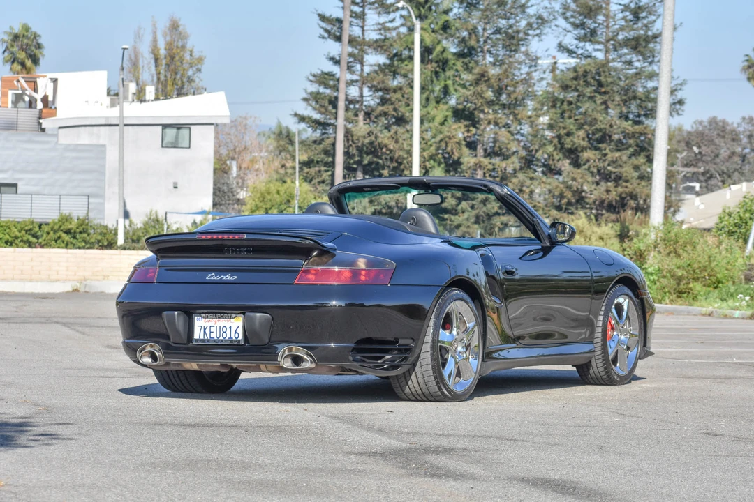 2005 Porsche 996 Turbo - Image 16 of 31