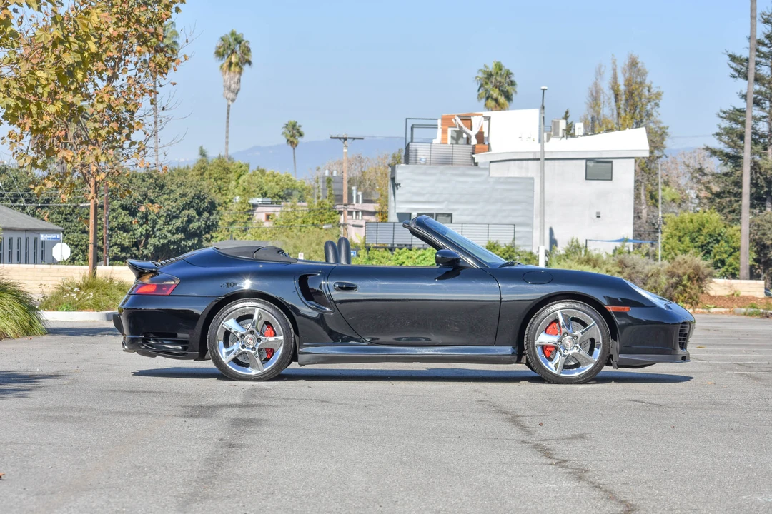 2005 Porsche 996 Turbo - Image 23 of 31