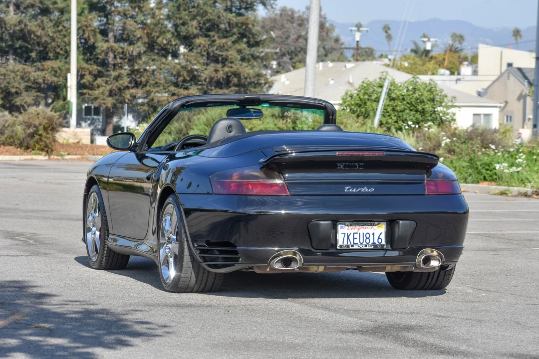 2005 Porsche 996 Turbo - Image 12 of 31