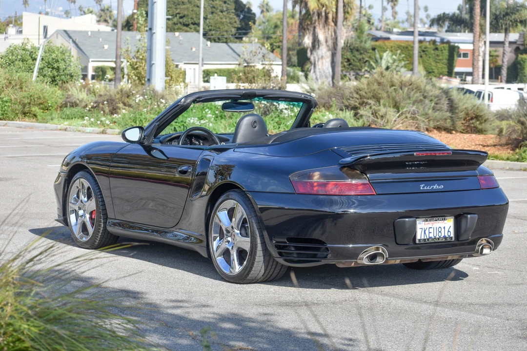 2005 Porsche 996 Turbo - Image 10 of 31