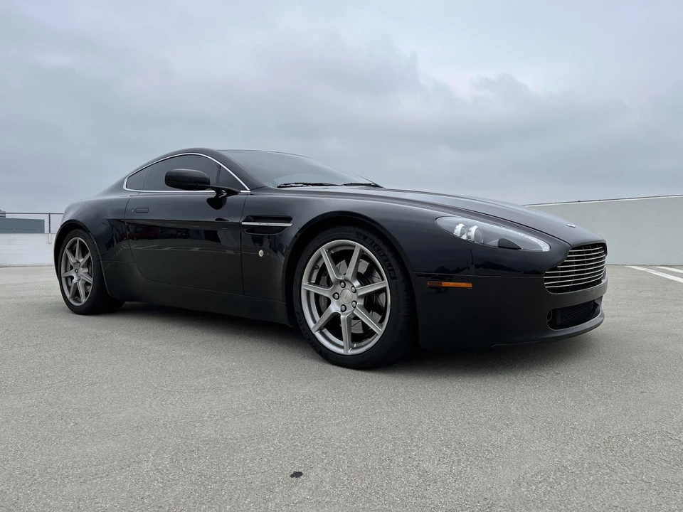 2006 Aston Martin V8 Vantage (2006-2017) - Image 3 of 31