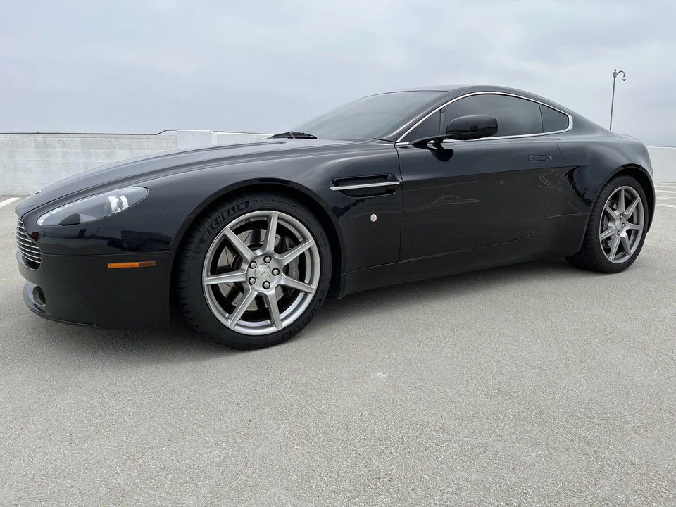 2006 Aston Martin V8 Vantage (2006-2017) - Image 29 of 31