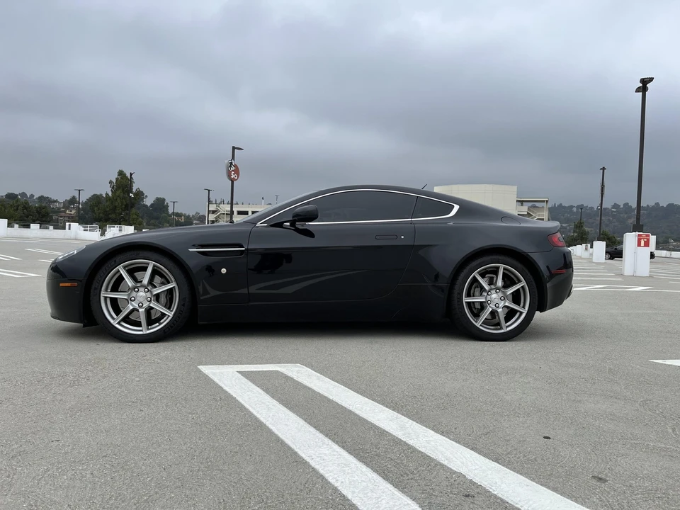 2006 Aston Martin V8 Vantage (2006-2017) - Image 31 of 31
