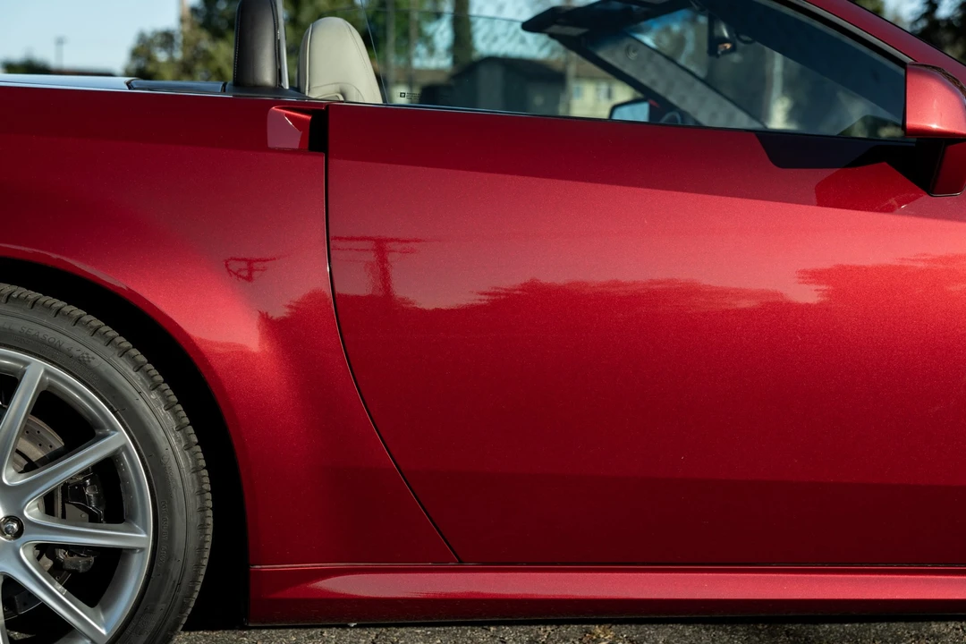 2006 Cadillac XLR-V - Image 30 of 31