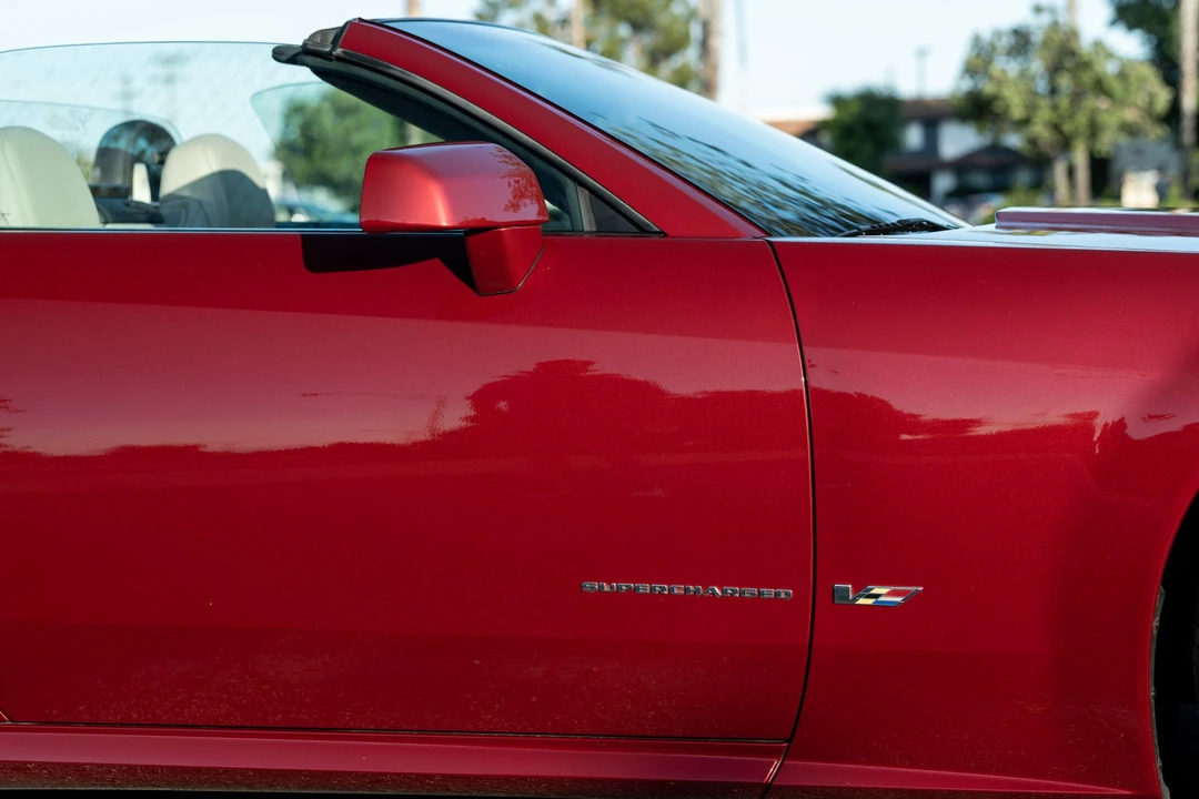 2006 Cadillac XLR-V - Image 28 of 31