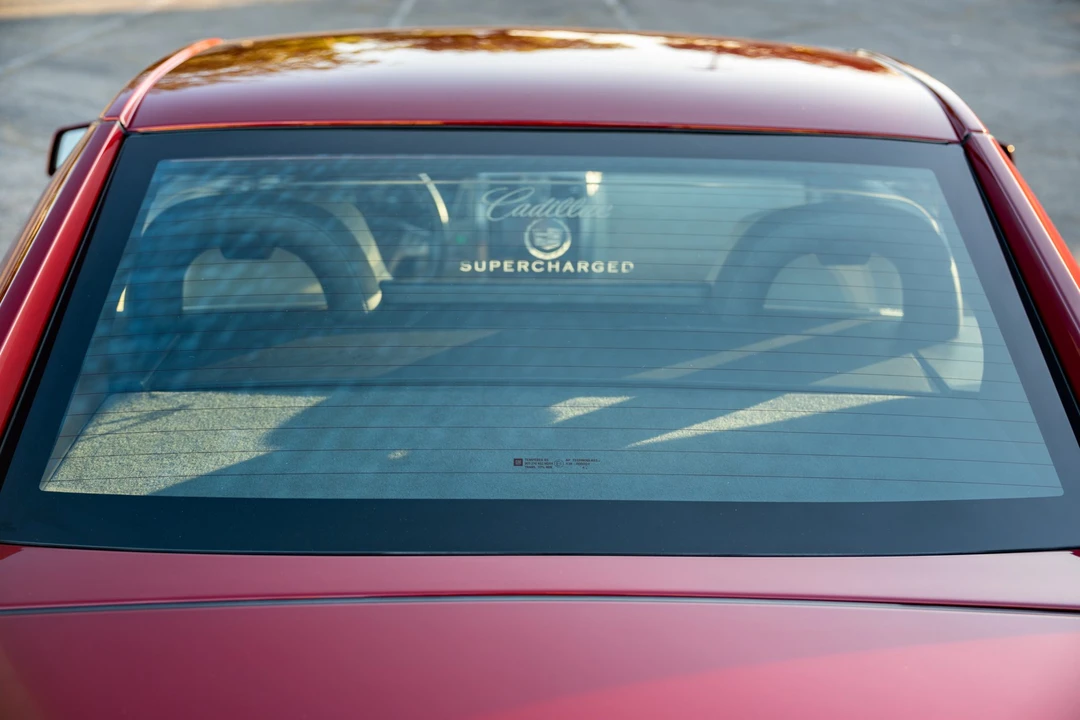2006 Cadillac XLR-V - Image 23 of 31