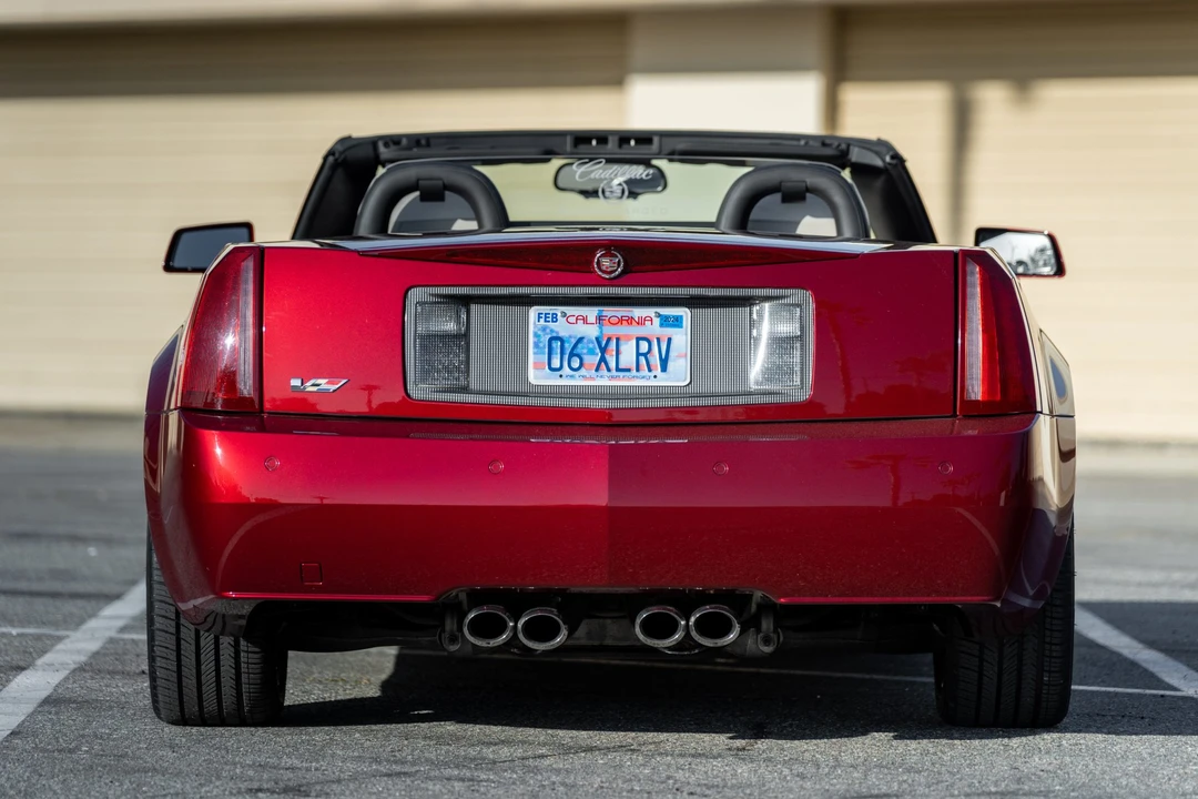 2006 Cadillac XLR-V - Image 15 of 31