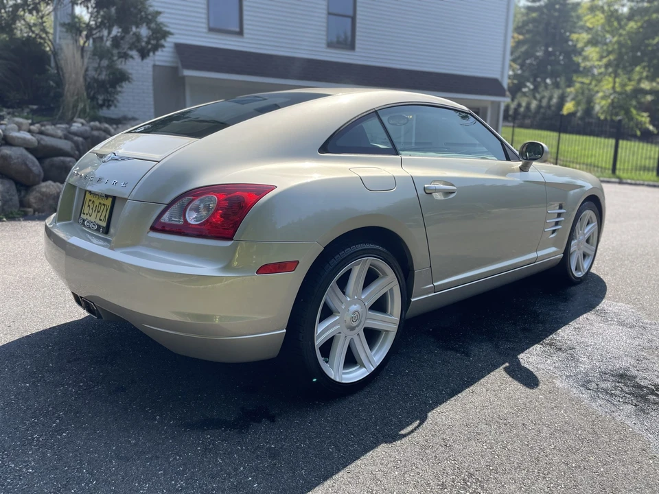2006 Chrysler Crossfire - Image 12 of 31