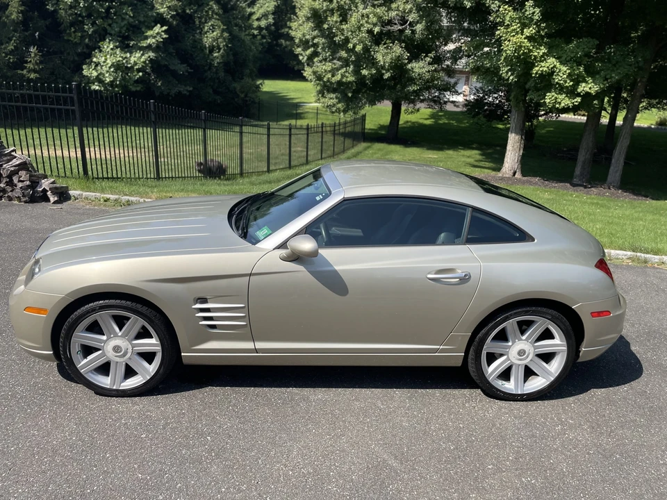 2006 Chrysler Crossfire - Image 5 of 31