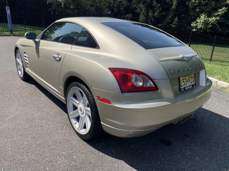 2006 Chrysler Crossfire - Image 8 of 31