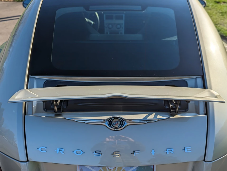 2006 Chrysler Crossfire - Image 27 of 31