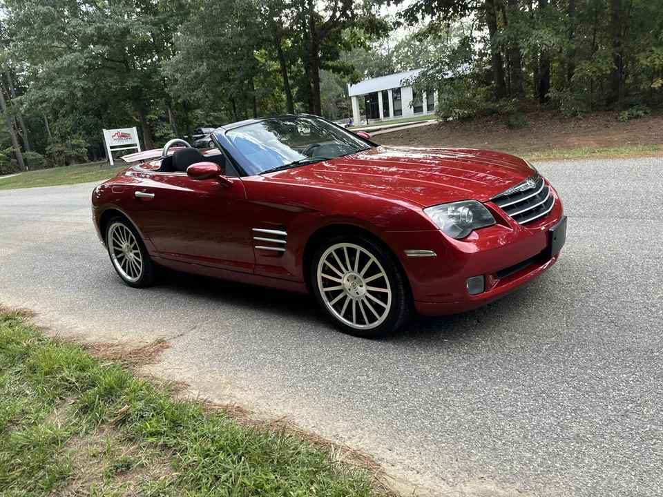 2006 Chrysler Crossfire - Image 11 of 31