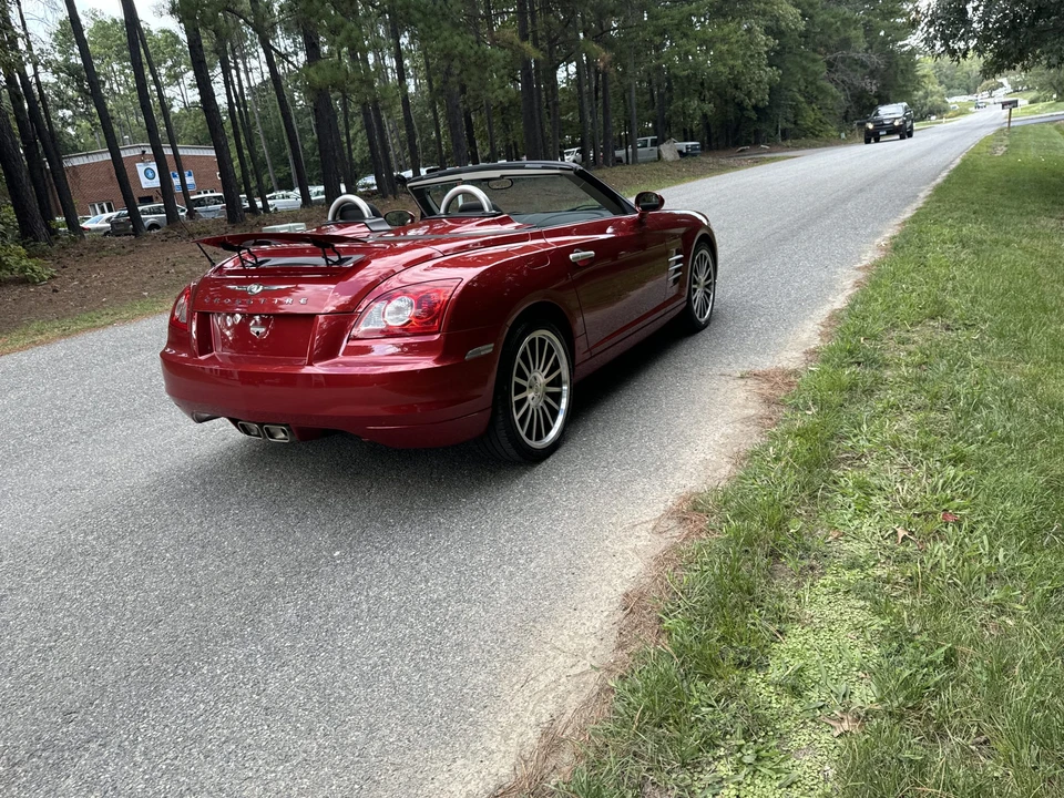 2006 Chrysler Crossfire - Image 17 of 31