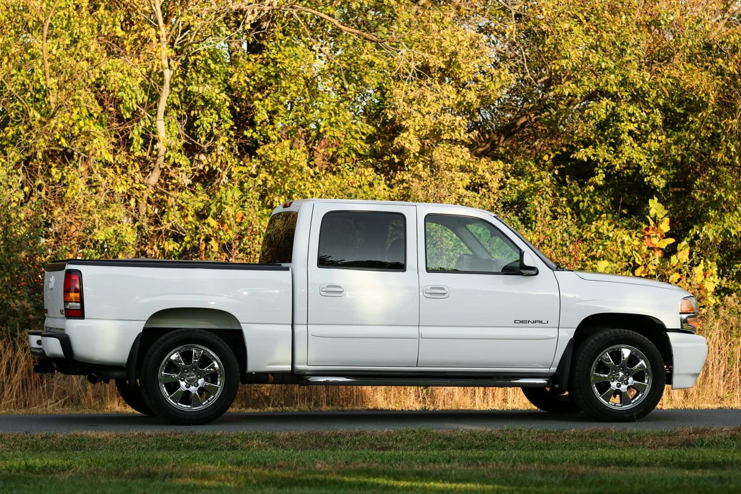 2006 GMC Sierra 2nd Gen - Image 16 of 31