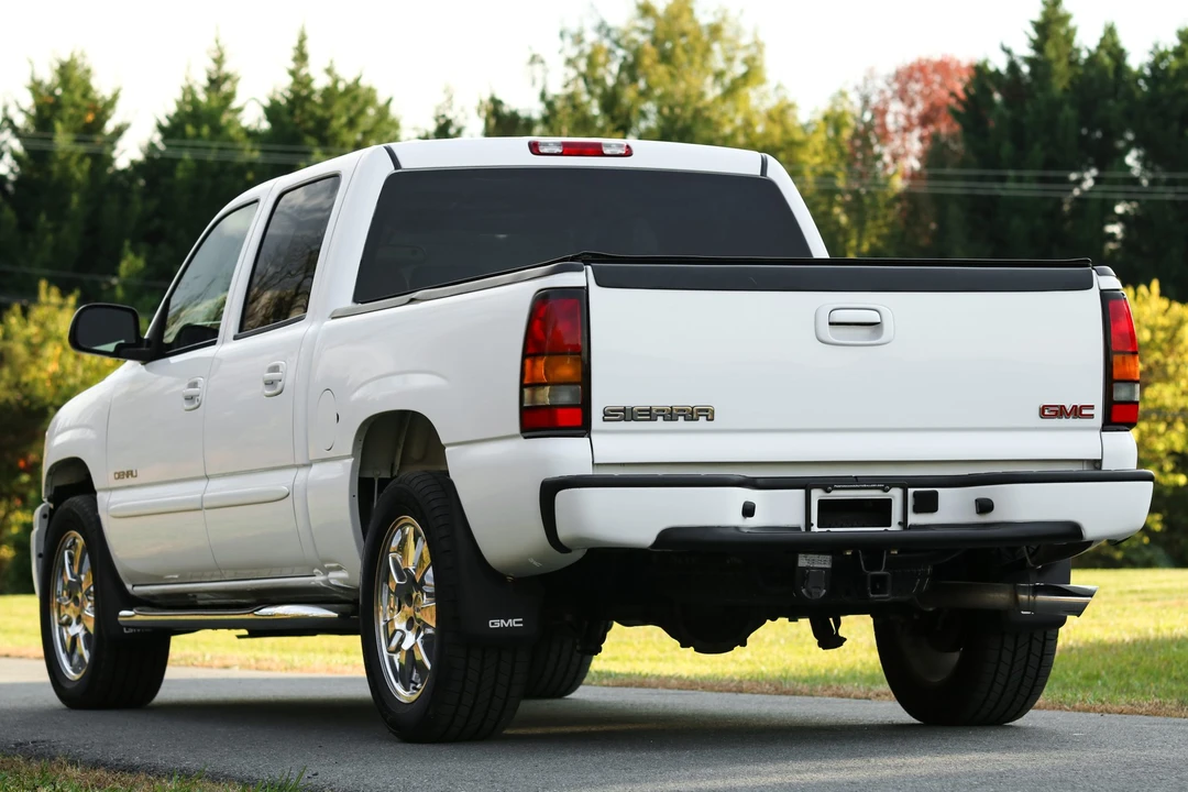 2006 GMC Sierra 2nd Gen - Image 28 of 31