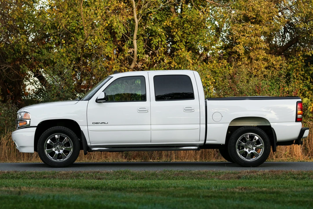 2006 GMC Sierra 2nd Gen - Image 5 of 31