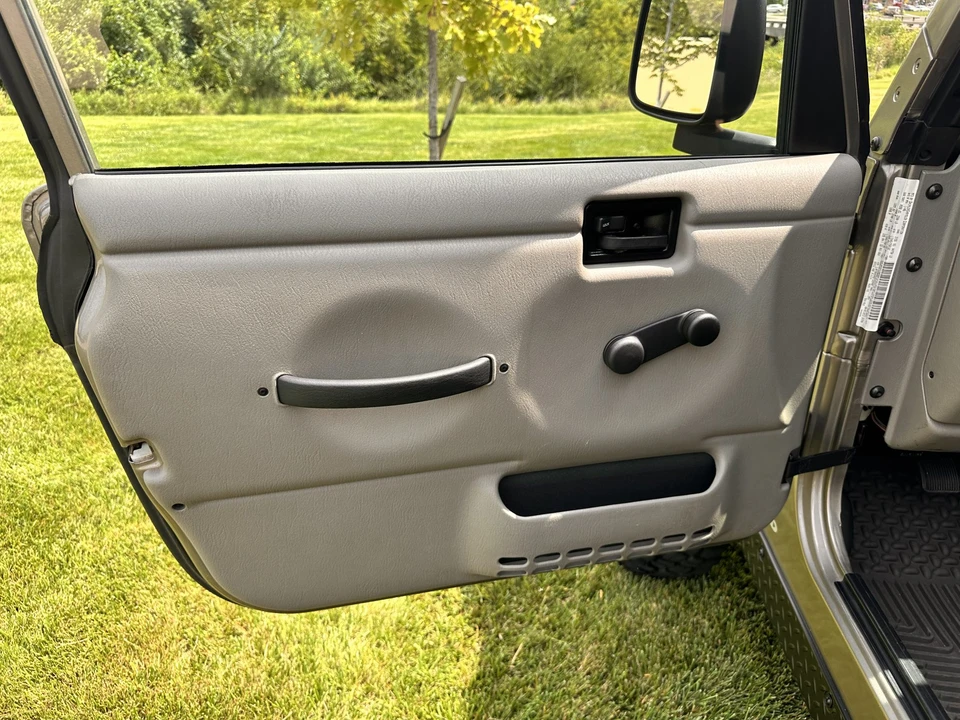 2006 Jeep TJ Wrangler - Image 12 of 31