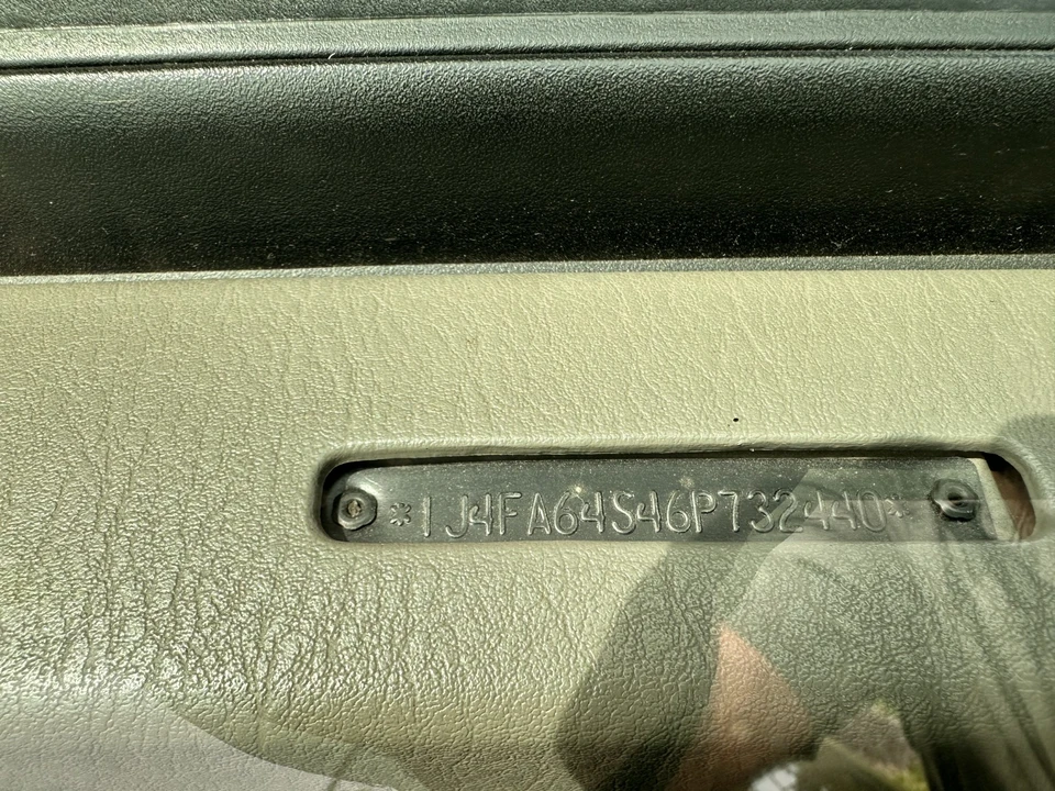 2006 Jeep TJ Wrangler - Image 30 of 31