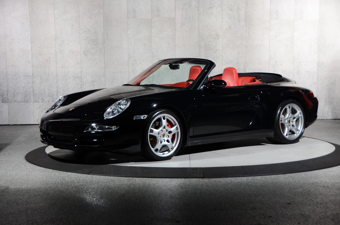 2006 Porsche 997 Carrera S - Image 2 of 31